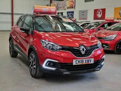 Black/red Used 2018 Renault Captur Iconic SUV | £8,995 (Good price)