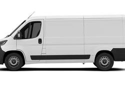New 2025 Peugeot Boxer Van | £32,394