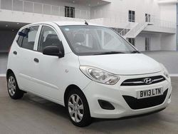 White Used 2013 Hyundai i10 Classic Hatchback | £2,697 (Good price)