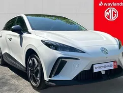 White Used 2023 MG MG4 EV Trophy Hatchback | £18,341 (Fair price)