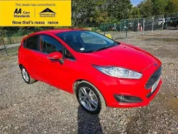 Red Used 2016 Ford Fiesta Zetec Hatchback | £3,988 (Good price)