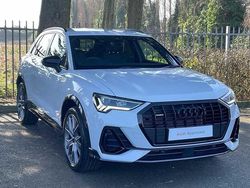 Glacier white metallic Used 2025 Audi Q3 Sport SUV | £36,990 (Expensive)