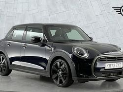 Black Used 2023 Mini Cooper Hatch Hatchback | £23,250 (Fair price)