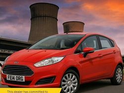 Red Used 2014 Ford Fiesta Style Hatchback | £2,990 (Good price)
