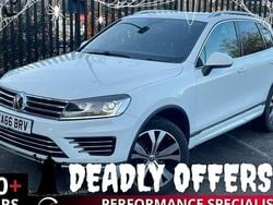 White Used 2016 VW Touareg R-line SUV | £22,000 (Good price)