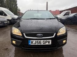 Black Used 2006 Ford Focus Ghia Hatchback | £1,250 (Good price)