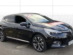 Black Used 2022 Renault Clio V Techno Hatchback | £15,200 (Fair price)