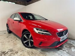 Red Used 2016 Volvo V40 R-Design Estate | £9,495 (Fair price)