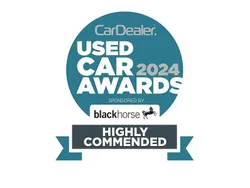 Pearl black metallic Used 2015 Nissan Qashqai Acenta+ SUV | £7,299 (Good price)