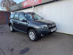 Grey Used 2016 Dacia Duster Ambiance Hatchback | £5,695 (Fair price)