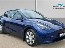 Blue Used 2023 Tesla Model Y SUV | £24,750 (Fair price)