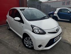 White Used 2013 Toyota Aygo Hatchback | £4,495 (Fair price)