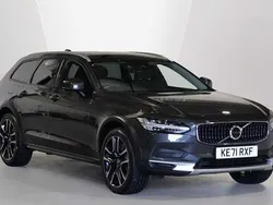 Used 2022 Volvo V90 CC Estate | £41,000