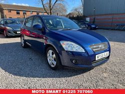 Blue Used 2008 Kia Ceed 2 Hatchback | £2,495 (Super price)