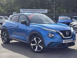 Vivid blue Used 2020 Nissan Juke Tekna SUV | £14,499 (Fair price)