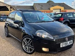 Black Used 2009 Fiat Grande Punto Hatchback | £1,999 (Fair price)