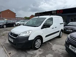 White Used 2017 Peugeot Partner MPV | £4,799 (Fair price)