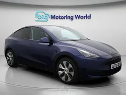 Blue Used 2022 Tesla Model Y Long Range AWD SUV | £24,300 (Expensive)