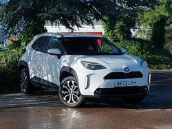 White Used 2022 Toyota Yaris Hybrid Design Estate | £19,498 (Good price)