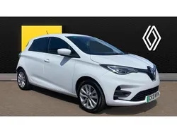 White Used 2021 Renault Rapid Iconic Hatchback | £8,940 (Fair price)