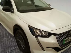 Used 2022 Peugeot e-208 Allure Premium Hatchback | £12,485 (Super price)