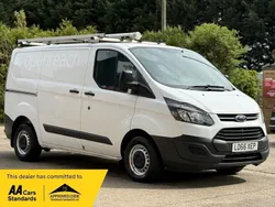 White Used 2016 Ford Transit Custom | £7,490 (Good price)