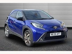 Blue New 2025 Toyota Aygo Hatchback | £14,901 (Fair price)