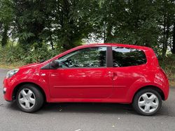 Red Used 2014 Renault Twingo Dynamique Hatchback | £3,895 (A bit pricey)