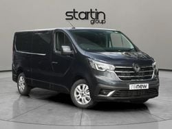 Grey New 2025 Renault Trafic Van | £23,250