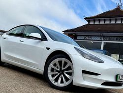 White Used 2023 Tesla Model 3 RWD Sedan | £24,689 (A bit pricey)