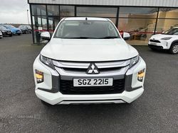 White Used 2020 Mitsubishi L200 Pickup | £12,500 (Good price)