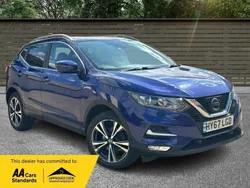 Blue Used 2017 Nissan Qashqai N-Connecta SUV | £5,995 (Fair price)