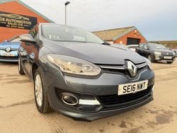 Grey Used 2016 Renault Mégane IV Dynamique Hatchback | £3,195 (Super price)