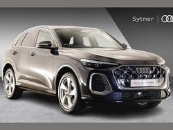 Black Used 2025 Audi Q5 S-Line SUV | £50,500