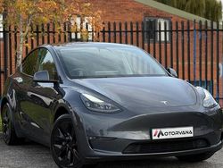 Grey Used 2022 Tesla Model Y Long Range AWD SUV | £21,995 (Fair price)