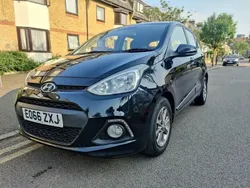 Black Used 2016 Hyundai i10 Premium Hatchback | £5,995 (Good price)