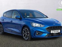 Blue Used 2019 Ford Focus Premium Hatchback | £12,599 (Fair price)