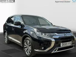 Used 2020 Mitsubishi Outlander SUV | £18,795 (A bit pricey)