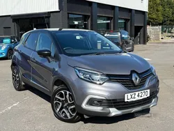 Grey/black Used 2017 Renault Captur Dynamique SUV | £6,850 (Fair price)