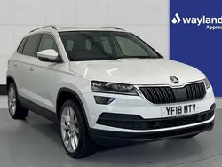 White Used 2018 Skoda Karoq SUV | £13,551 (Fair price)