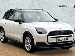 Nanuq white Used 2024 Mini Countryman Classic SUV | £27,750 (Super price)