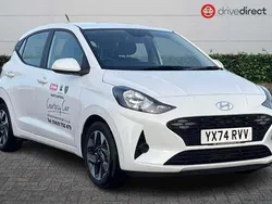 Used 2025 Hyundai i10 Advanced Hatchback | £13,352 (Fair price)