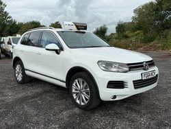 White Used 2014 VW Touareg SE SUV | £8,595 (Good price)
