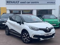 Arctic white with black roof Used 2018 Renault Captur GT-Line SUV | £8,995 (Fair price)