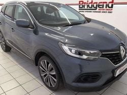 Grey Used 2019 Renault Kadjar Iconic SUV | £12,649 (Fair price)