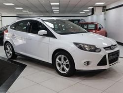 White Used 2014 Ford Focus Zetec Hatchback | £2,449 (Good price)