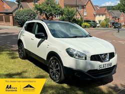 White Used 2013 Nissan Qashqai 360º SUV | £2,450 (Fair price)