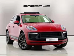 Red Used 2022 Porsche Macan SUV | £51,490 (Fair price)