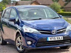 Blue Used 2015 Toyota Verso Multidrive S MPV | £9,496 (Fair price)