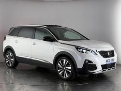 White Used 2020 Peugeot 5008 Premium Hatchback | £17,450 (Good price)
